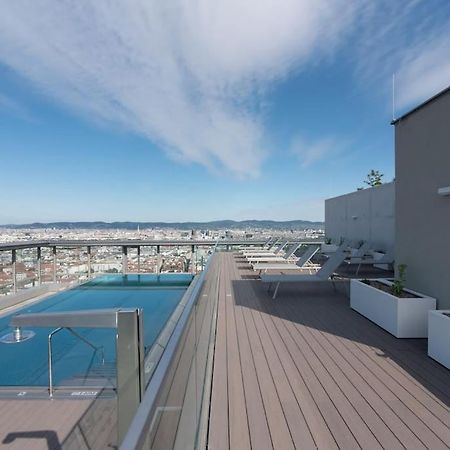 Hoch Hinaus, Neu Und Stilvoll Mit Pool Am Dach Lejlighed Wien Eksteriør billede